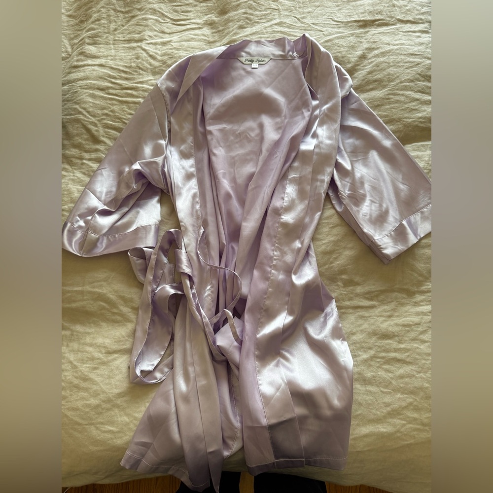 Satin Robe in Light Lavender - Women's Intimates & Sleepwear